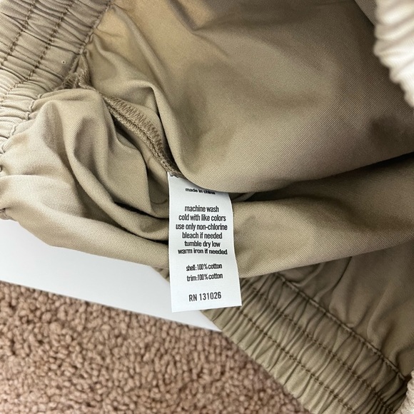 O.N.S. ONS One Nice Shop Cropped Pants Cotton Beige Khaki Size Large - Picture 4 of 9
